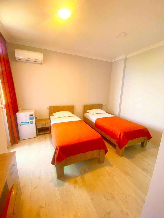 Mimino Aparthotel Batumi Exterior foto