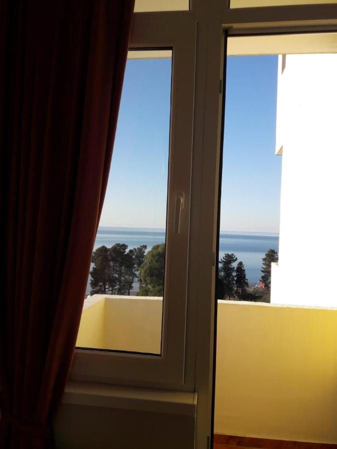 Mimino Aparthotel Batumi Exterior foto